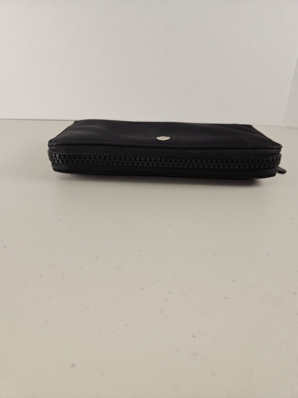 Kate Spade Black Zip Around Wallet - Picture 11 of 14